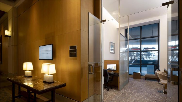Grand Hyatt Incheon Lobby