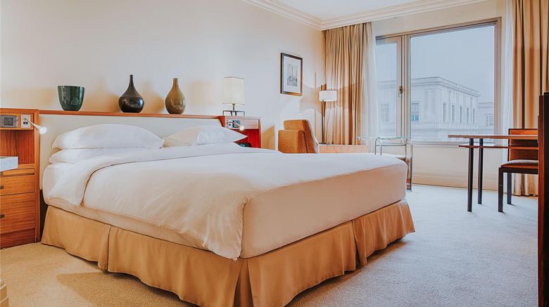 <b>Grand Hyatt Istanbul Room</b>. Images powered by <a href="https://iceportal.shijigroup.com/" title="IcePortal" target="_blank">IcePortal</a>.
