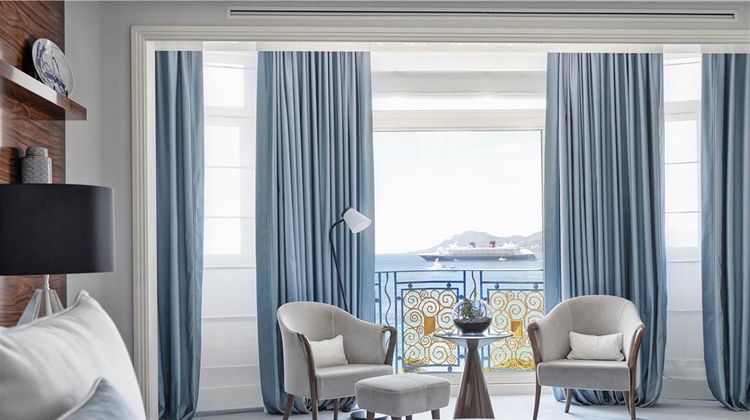 Hotel Martinez Suite
