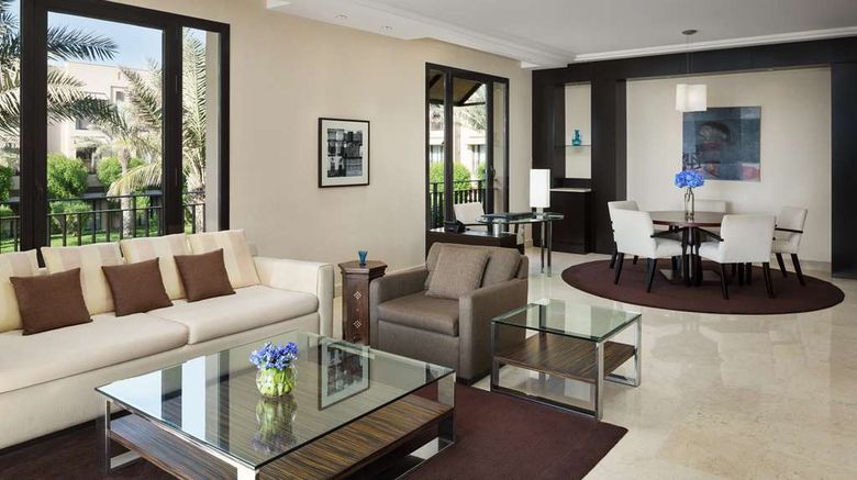 <b>Park Hyatt Jeddah Marina Club & Spa Suite</b>. Images powered by <a href="https://iceportal.shijigroup.com/" title="IcePortal" target="_blank">IcePortal</a>.