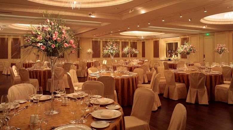 <b>Hyatt Regency Kyiv Ballroom</b>. Images powered by <a href="https://iceportal.shijigroup.com/" title="IcePortal" target="_blank">IcePortal</a>.