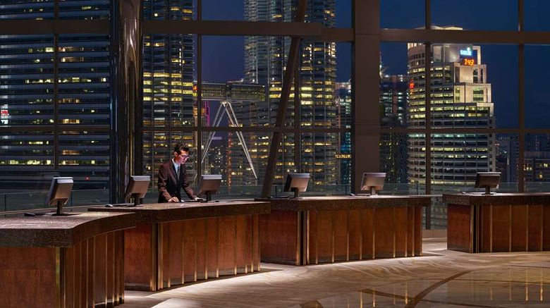 <b>Grand Hyatt Kuala Lumpur Lobby</b>. Images powered by <a href="https://iceportal.shijigroup.com/" title="IcePortal" target="_blank">IcePortal</a>.
