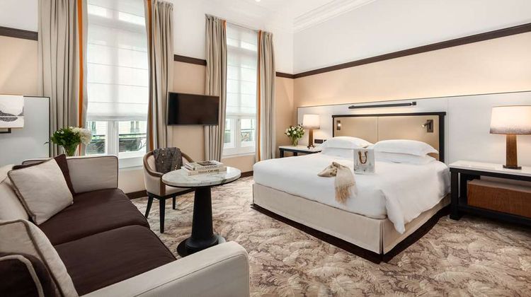 Hyatt Paris Madeleine Suite