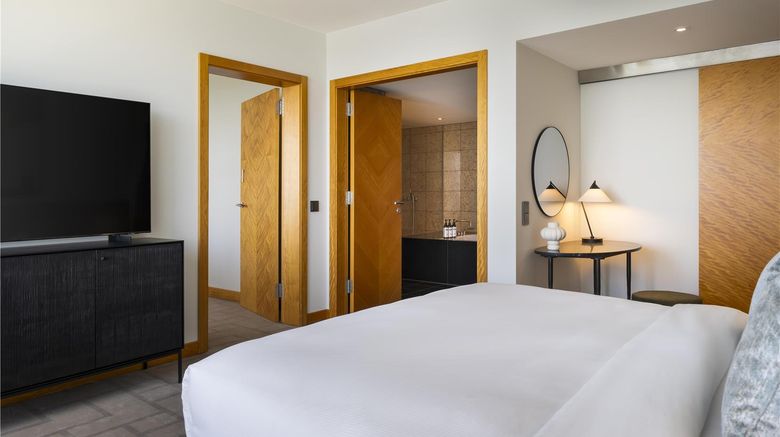 <b>Hyatt Regency Mainz Suite</b>. Images powered by <a href="https://iceportal.shijigroup.com/" title="IcePortal" target="_blank">IcePortal</a>.