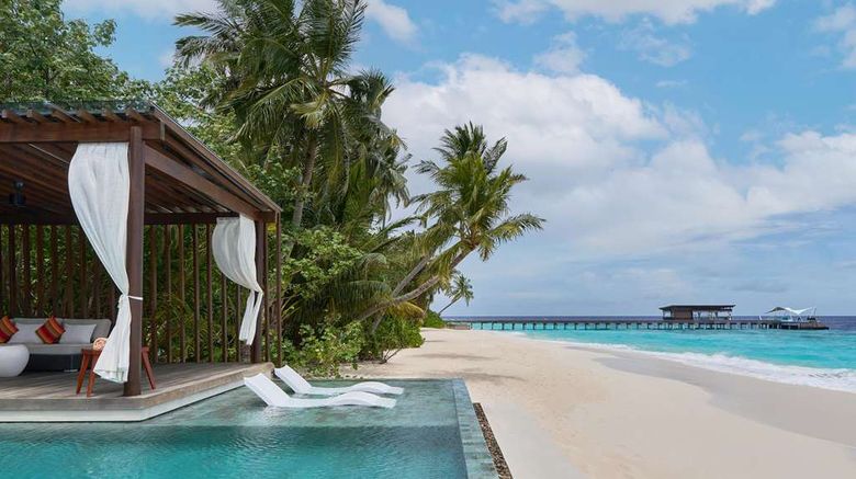 <b>Park Hyatt Maldives Hadahaa Suite</b>. Images powered by <a href="https://iceportal.shijigroup.com/" title="IcePortal" target="_blank">IcePortal</a>.