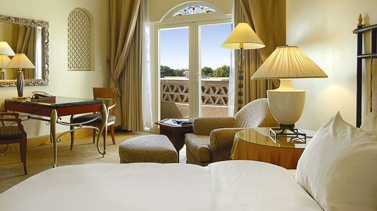 Grand Hyatt Muscat Room
