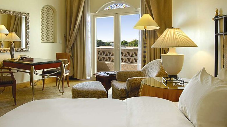 <b>Grand Hyatt Muscat Room</b>. Images powered by <a href="https://iceportal.shijigroup.com/" title="IcePortal" target="_blank">IcePortal</a>.