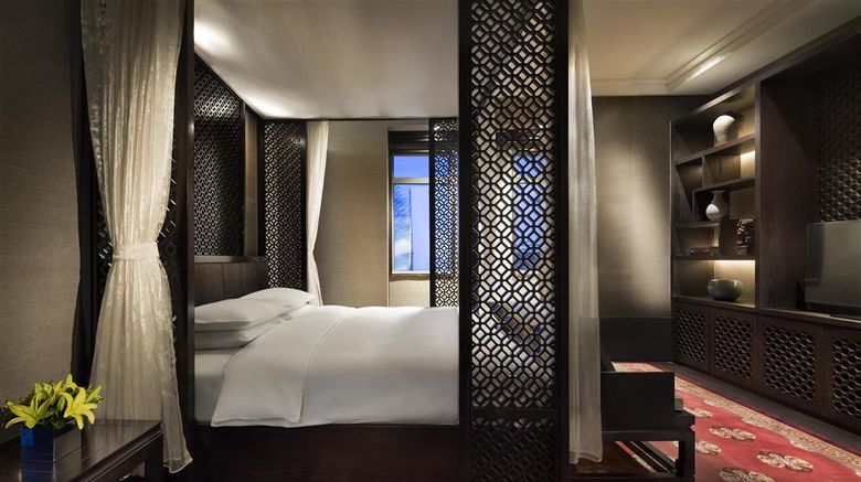 <b>Park Hyatt Changbaishan Suite</b>. Images powered by <a href="https://iceportal.shijigroup.com/" title="IcePortal" target="_blank">IcePortal</a>.