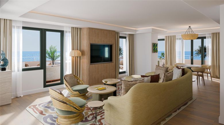 <b>Hotel Royal Nice Suite</b>. Images powered by <a href="https://iceportal.shijigroup.com/" title="IcePortal" target="_blank">IcePortal</a>.