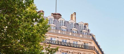 Hotel du Louvre Exterior
