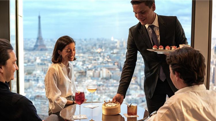 Hyatt Regency Paris Etoile Restaurant