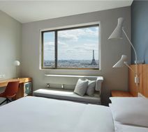 Hyatt Regency Paris Etoile Room