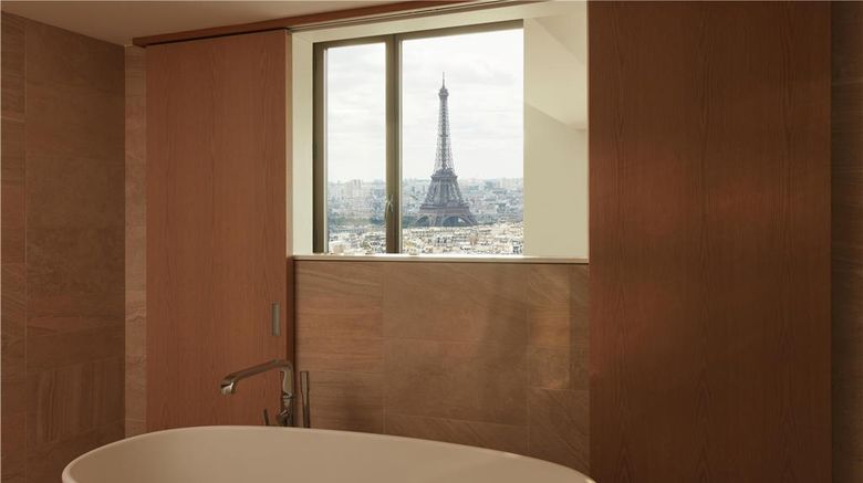 <b>Hyatt Regency Paris Etoile Room</b>. Images powered by <a href="https://iceportal.shijigroup.com/" title="IcePortal" target="_blank">IcePortal</a>.