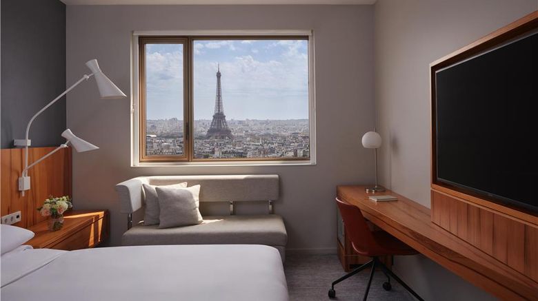 <b>Hyatt Regency Paris Etoile Room</b>. Images powered by <a href="https://iceportal.shijigroup.com/" title="IcePortal" target="_blank">IcePortal</a>.