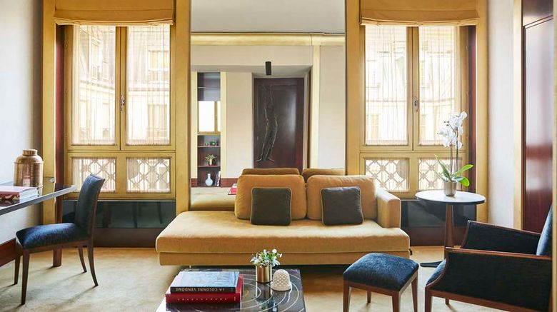 <b>Park Hyatt Paris-Vendome Suite</b>. Images powered by <a href="https://iceportal.shijigroup.com/" title="IcePortal" target="_blank">IcePortal</a>.
