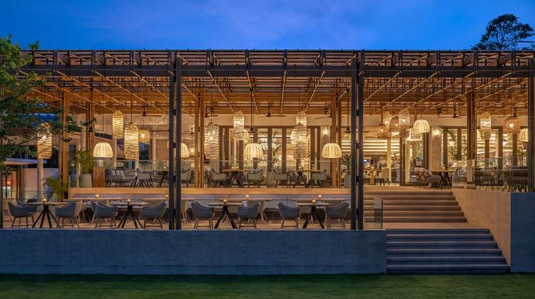Hyatt Regency Phuket Resort Restaurant