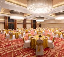 Hyatt Pune Nagar Road Lobby