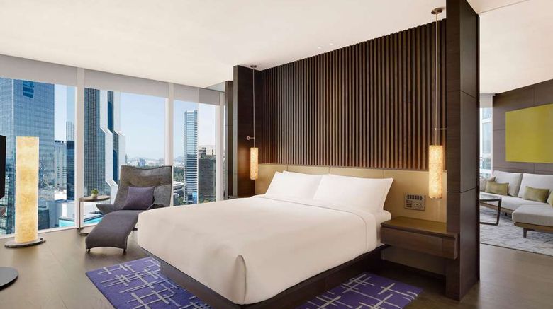 <b>Park Hyatt Seoul Suite</b>. Images powered by <a href="https://iceportal.shijigroup.com/" title="IcePortal" target="_blank">IcePortal</a>.