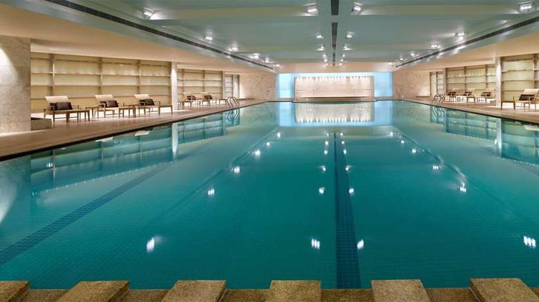 <b>Hyatt on the Bund, Shanghai Pool</b>. Images powered by <a href="https://iceportal.shijigroup.com/" title="IcePortal" target="_blank">IcePortal</a>.