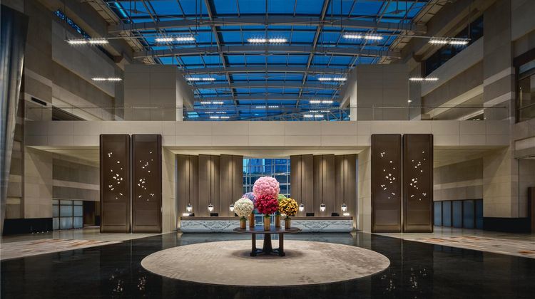 Hyatt on the Bund, Shanghai Lobby