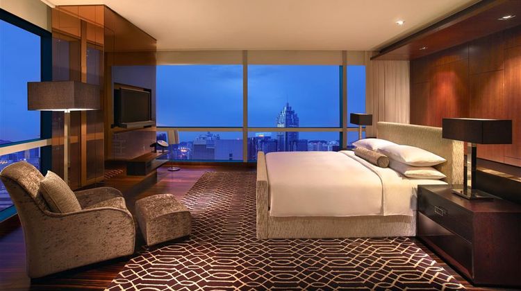 Grand Hyatt Shenzhen Suite
