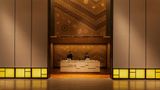 <b>ANdAZ Tokyo Toranomon Hills Lobby</b>. Images powered by <a href=https://www.travelagewest.com/Hotels/Tokyo/