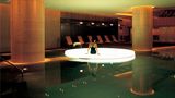 <b>Grand Hyatt Tokyo Pool</b>. Images powered by <a href="https://iceportal.shijigroup.com/" title="IcePortal" target="_blank">IcePortal</a>.