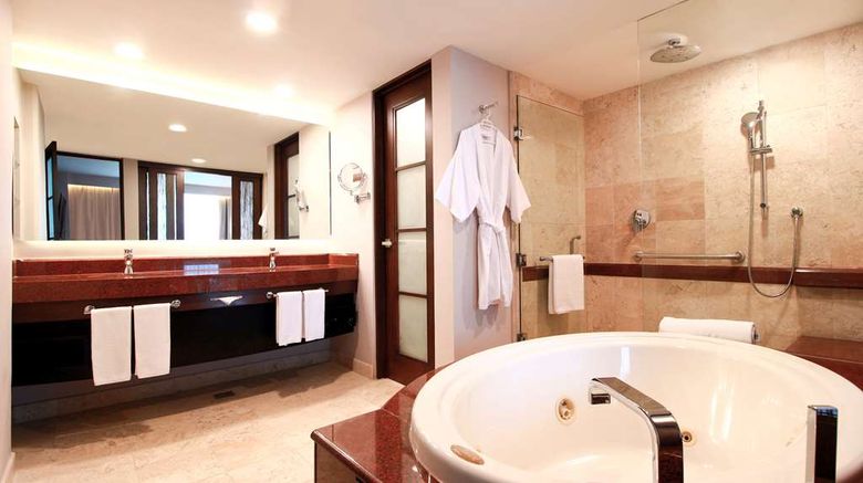 <b>Hyatt Regency Villahermosa Room</b>. Images powered by <a href="https://iceportal.shijigroup.com/" title="IcePortal" target="_blank">IcePortal</a>.