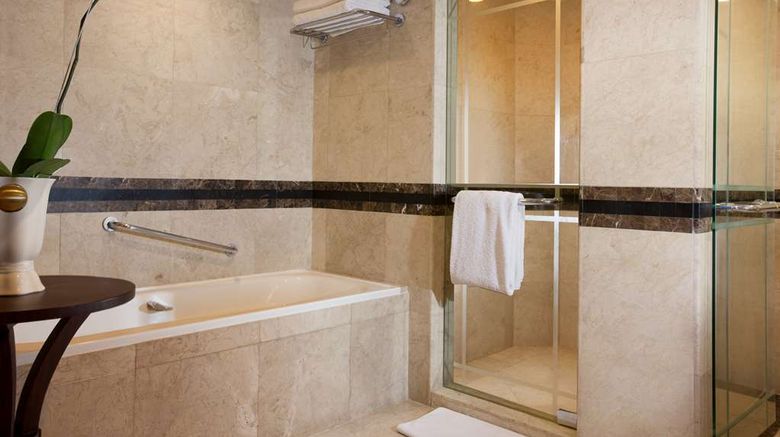 <b>Hyatt Regency Yogyakarta Room</b>. Images powered by <a href="https://iceportal.shijigroup.com/" title="IcePortal" target="_blank">IcePortal</a>.