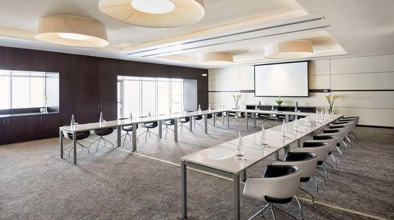<b>Hyatt Place Dubai/Al Rigga Meeting</b>. Images powered by <a href="https://iceportal.shijigroup.com/" title="IcePortal" target="_blank">IcePortal</a>.