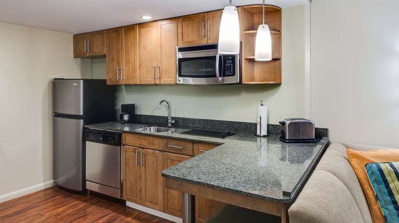<b>Hyatt House Hartford North/Windsor Suite</b>. Images powered by <a href="https://iceportal.shijigroup.com/" title="IcePortal" target="_blank">IcePortal</a>.