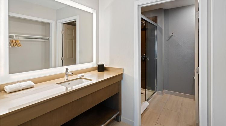 Hyatt House Boston/Burlington Room
