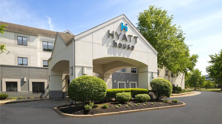Hyatt House Boston/Burlington Exterior