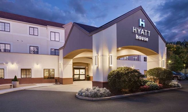 Hyatt House Boston/Waltham Exterior