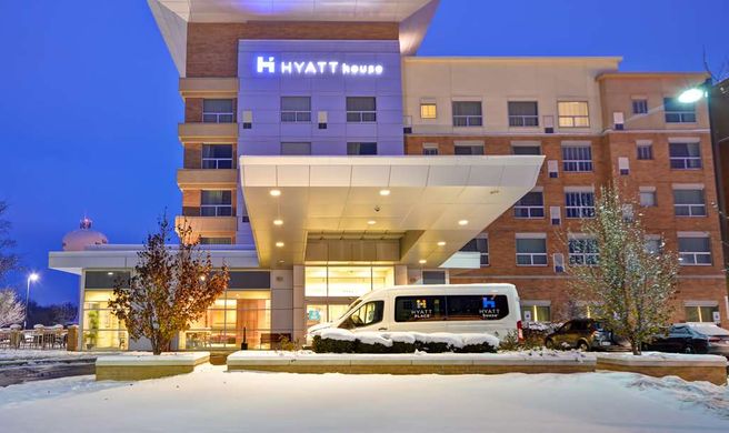 Hyatt House Chicago/Naperville Exterior