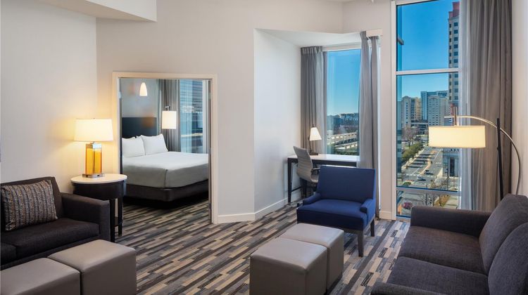 Hyatt House Charlotte/City Center Suite