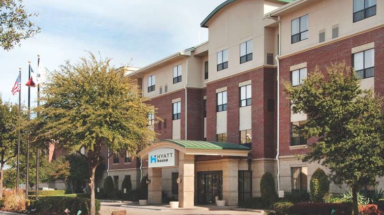 Hyatt House Dallas/Lincoln Park Exterior. Images powered by <a href="https://iceportal.shijigroup.com" target="_blank" rel="noopener">Ice Portal</a>.