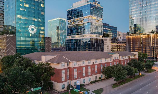 Hyatt House Dallas/Uptown Exterior