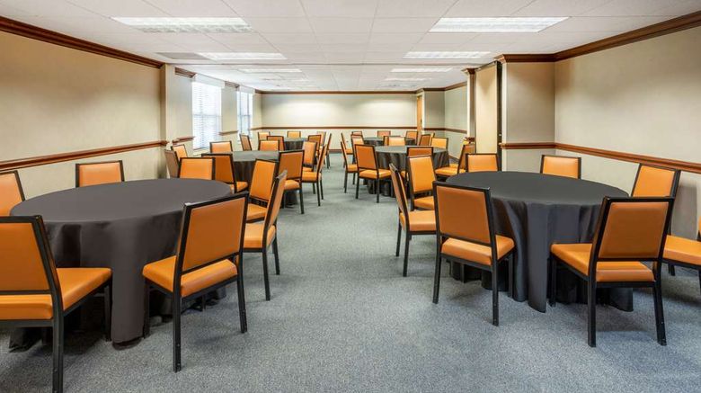 <b>HYATT House Parsippany East Meeting</b>. Images powered by <a href="https://iceportal.shijigroup.com/" title="IcePortal" target="_blank">IcePortal</a>.