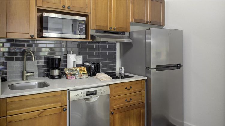 HYATT House Parsippany East Room