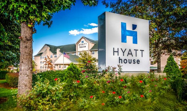 Hyatt House Herndon/Reston Exterior