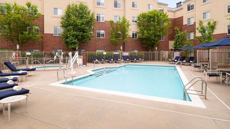 Hyatt House White Plains Pool
