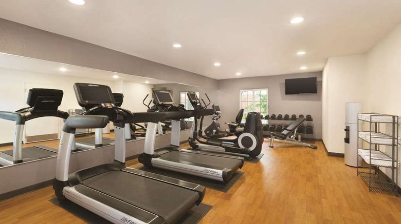 <b>Hyatt House Miami Airport Recreation</b>. Images powered by <a href="https://iceportal.shijigroup.com/" title="IcePortal" target="_blank">IcePortal</a>.