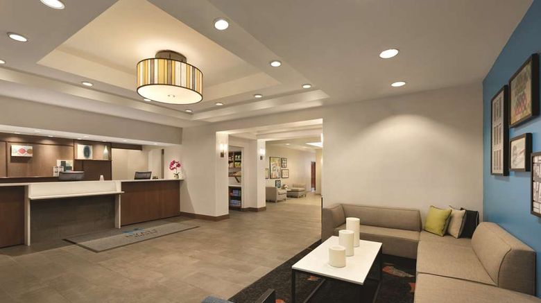 <b>Hyatt House Miami Airport Lobby</b>. Images powered by <a href="https://iceportal.shijigroup.com/" title="IcePortal" target="_blank">IcePortal</a>.