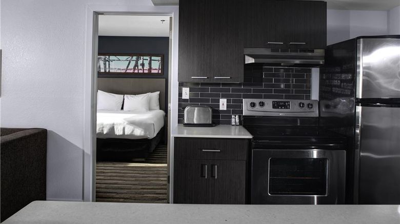<b>Hyatt House Morristown Room</b>. Images powered by <a href="https://iceportal.shijigroup.com/" title="IcePortal" target="_blank">IcePortal</a>.