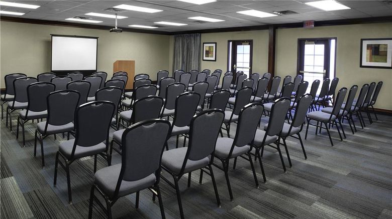 <b>Hyatt House Morristown Meeting</b>. Images powered by <a href="https://iceportal.shijigroup.com/" title="IcePortal" target="_blank">IcePortal</a>.