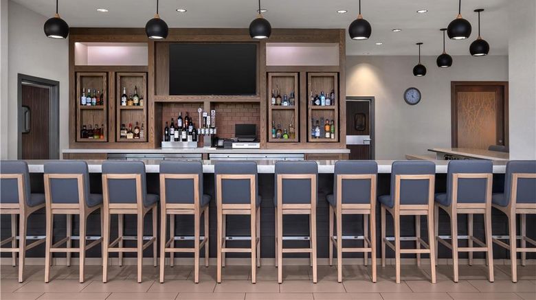 <b>Hyatt House Emeryville San Francisco Restaurant</b>. Images powered by <a href="https://iceportal.shijigroup.com/" title="IcePortal" target="_blank">IcePortal</a>.