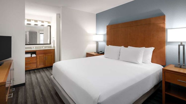 Hyatt House Scottsdale/Old Town Room