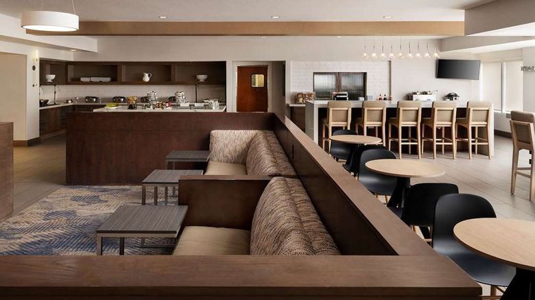 <b>Hyatt House San Diego Sorrento Mesa Lobby</b>. Images powered by <a href="https://iceportal.shijigroup.com/" title="IcePortal" target="_blank">IcePortal</a>.