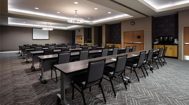 <b>Hyatt House Seattle/Bellevue Meeting</b>. Images powered by <a href="https://iceportal.shijigroup.com/" title="IcePortal" target="_blank">IcePortal</a>.